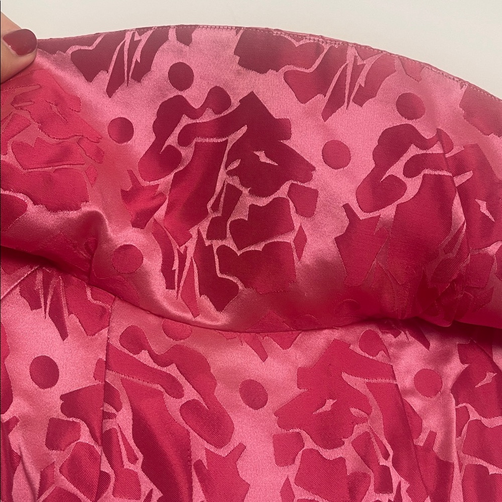 Vintage Estévez vivid rose hostess gown, Size Small. - Picture 9 of 13